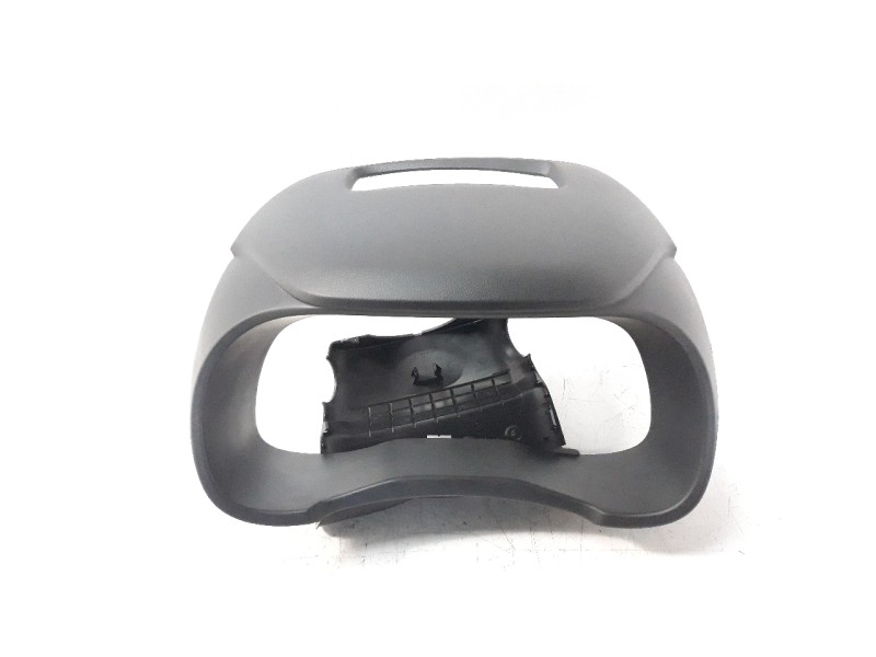 Recambio de moldura para hyundai kona referencia OEM IAM 84830J9100  