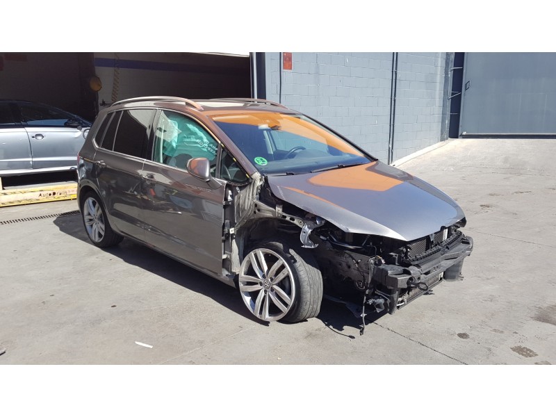 volkswagen golf vii sportsvan del año 2014