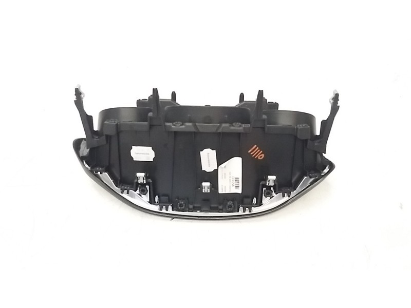 Recambio de moldura para renault megane iv berlina 5p 1.5 blue dci diesel fap referencia OEM IAM 682646951R  