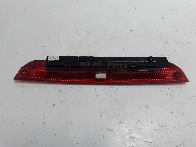Recambio de luz central de freno para ford focus lim. (cb4) trend referencia OEM IAM   