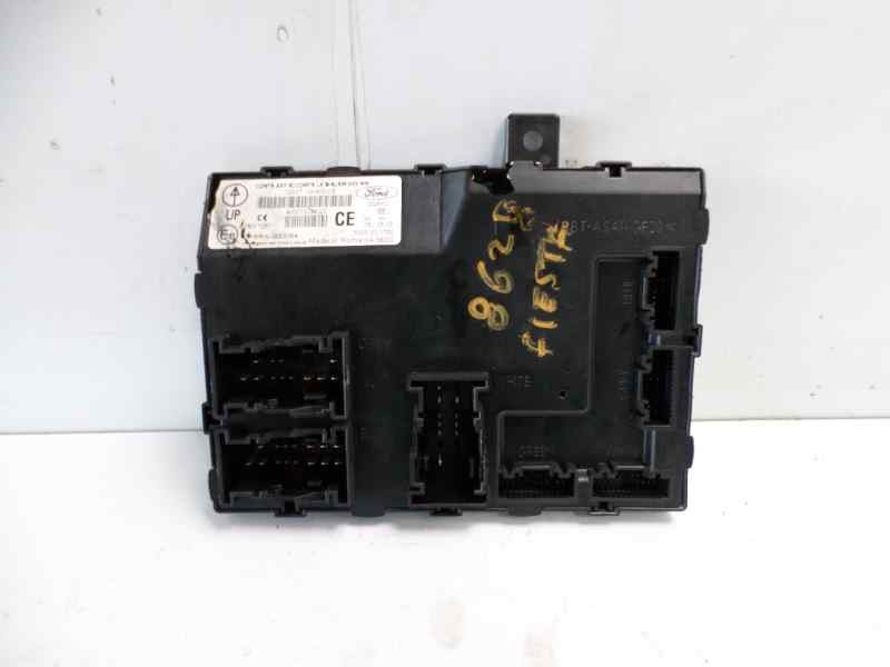 Recambio de caja reles / fusibles para ford fiesta (ccn) ambiente referencia OEM IAM 116RA00084 F005V01750 DN1T15K600CE