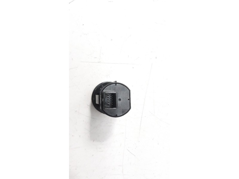 Recambio de conmutador de arranque para suzuki sx4 1.6 16v cat referencia OEM IAM 3729068L00000  