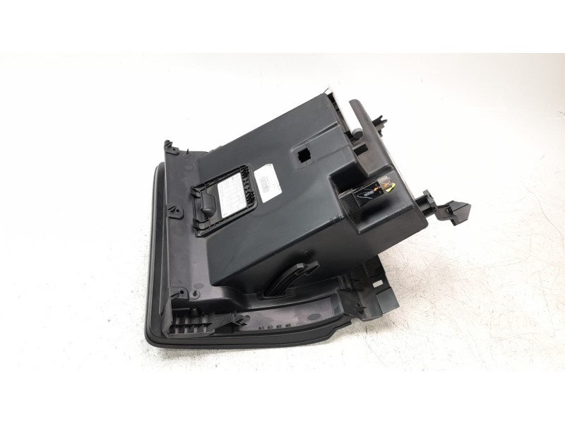 Recambio de guantera para nissan pulsar (c13) acenta referencia OEM IAM 685103ZL1B  