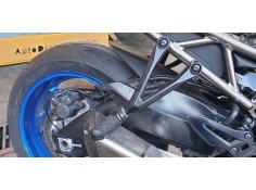 Recambio de estribera derecha para suzuki gsx-s 1000 referencia OEM IAM 4381104K00000  