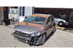 volkswagen golf vii sportsvan del año 2014 2