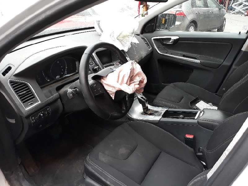 volvo xc60 del año 2016