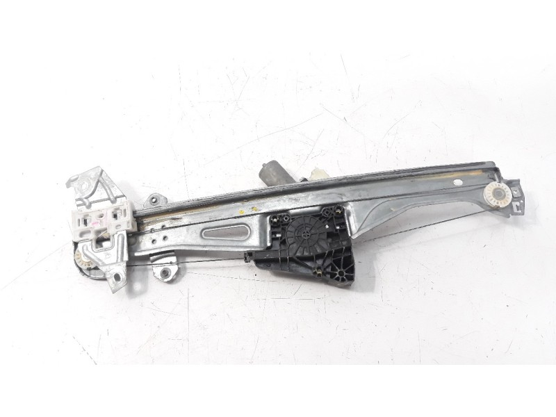 Recambio de elevalunas delantero izquierdo para suzuki sx4 1.6 16v cat referencia OEM IAM 8340261M10000  
