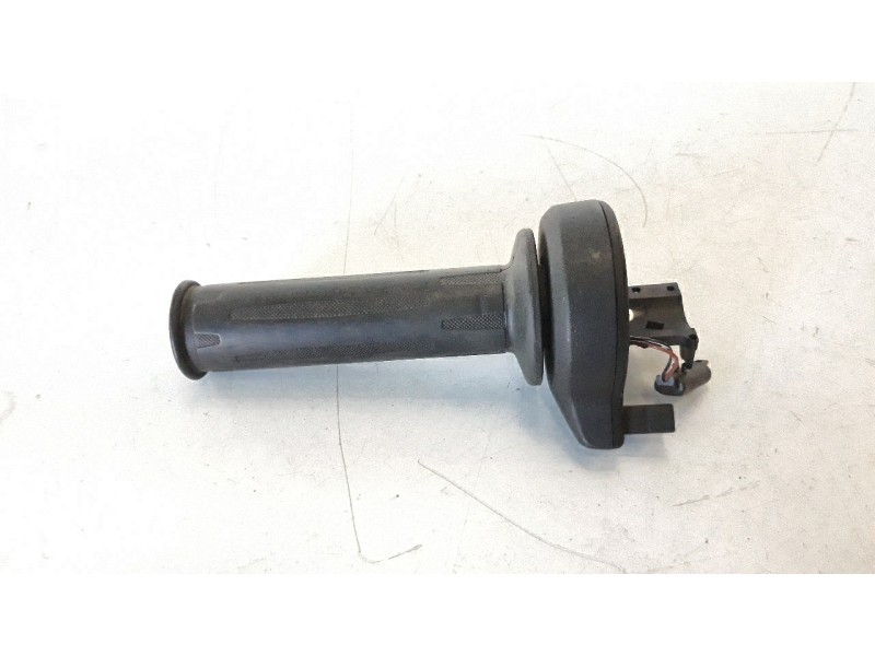 Recambio de puño acelerador para bmw f 850 gs f 850 adventure referencia OEM IAM 61318522468  