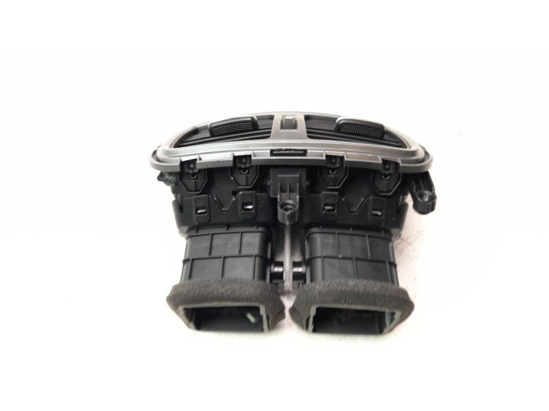 Recambio de aireador para hyundai tucson 1.7 crdi cat referencia OEM IAM 97040D7000  