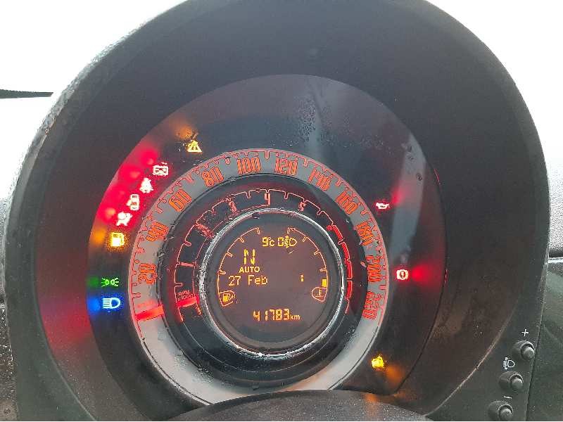 fiat nuova 500 (150) del año 2017