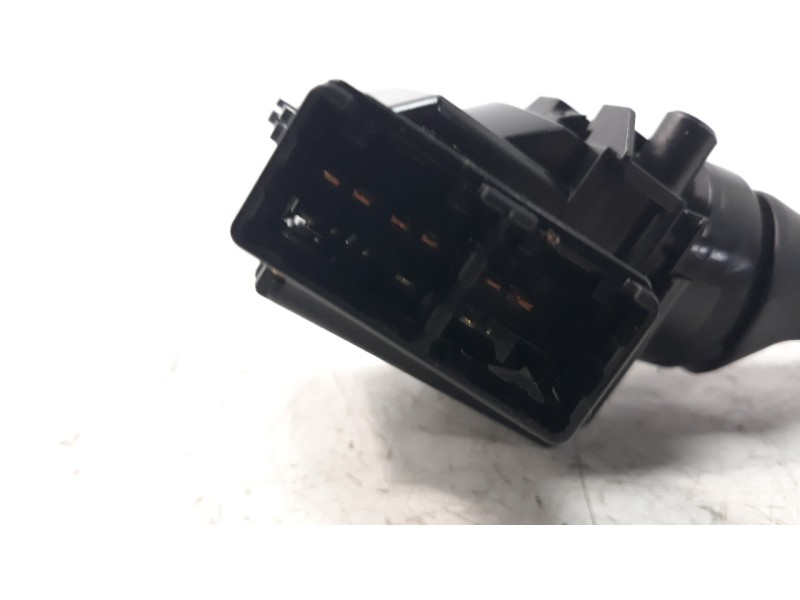 Recambio de mando limpia para toyota yaris referencia OEM IAM 17F003LH  