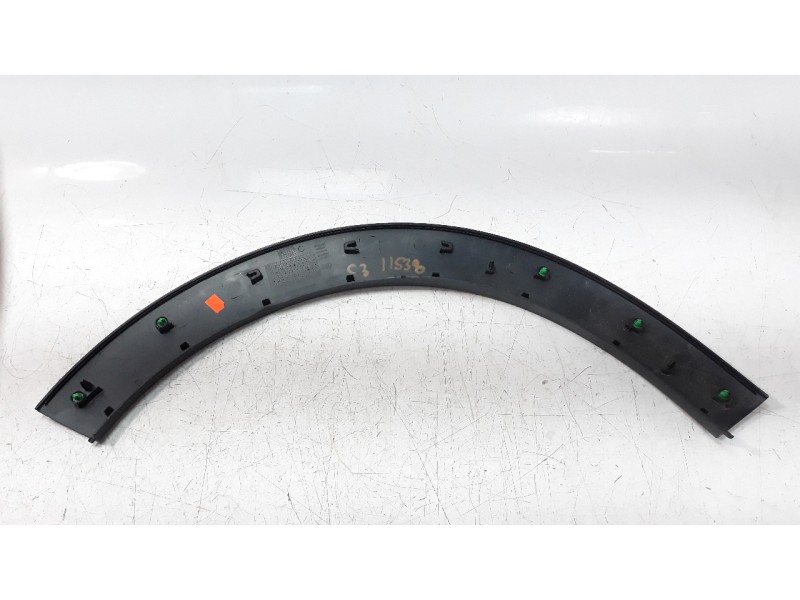 Recambio de aletin delantero derecho para citroen c3 1.2 12v e-thp referencia OEM IAM 9812088580  