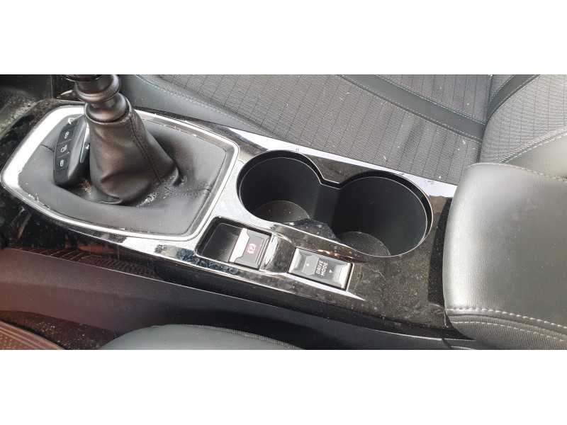 Recambio de palanca freno para peugeot 2008 (p1) allure referencia OEM IAM 9810593577  