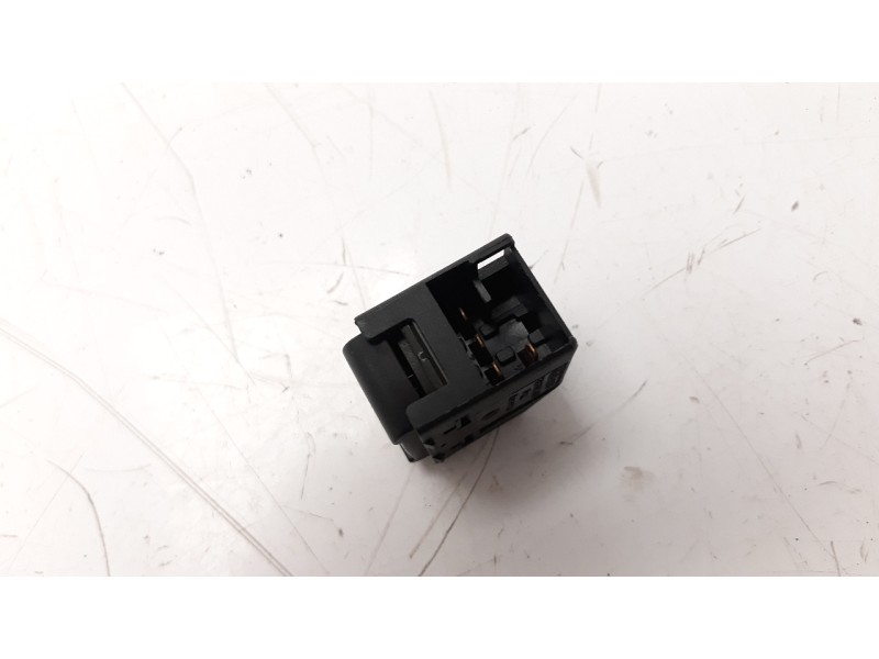 Recambio de mando elevalunas delantero derecho para volkswagen golf iv berlina (1j1) 1.9 tdi referencia OEM IAM 3B0959855B IAF12
