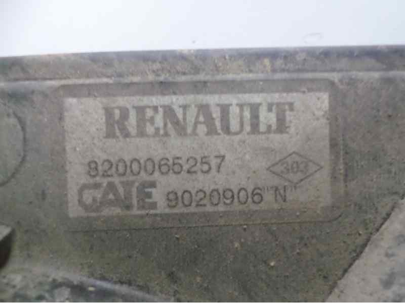 Recambio de electroventilador para renault scenic rx4 (ja0) 1.9 dci referencia OEM IAM 8200065257 47367 7701044184