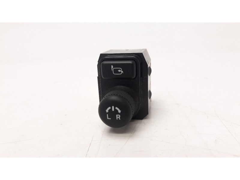 Recambio de mando retrovisor para suzuki sx4 1.6 16v cat referencia OEM IAM 3795057L10000  