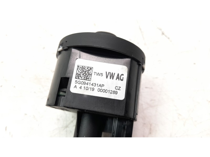 Recambio de mando luces para volkswagen golf vii lim. (bq1) 1.6 tdi referencia OEM IAM 5G0941431AP  