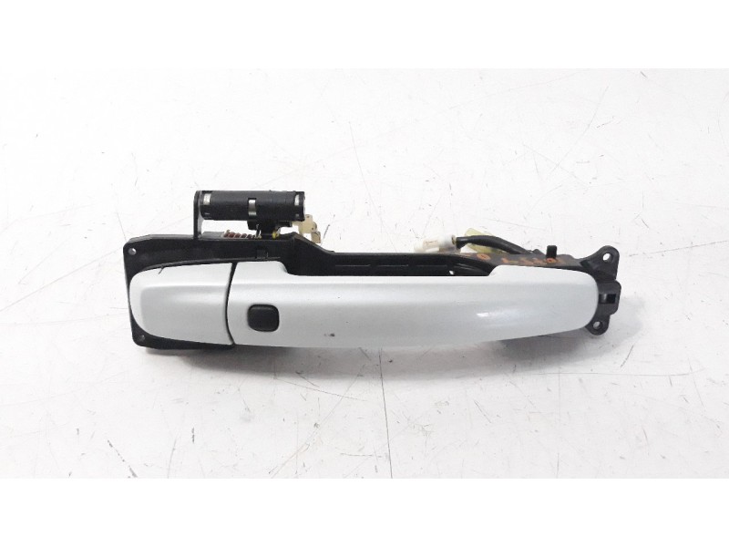 Recambio de maneta exterior delantera derecha para suzuki sx4 1.6 16v cat referencia OEM IAM 8281057810ZCC  