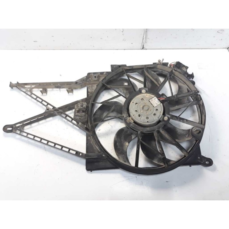 Recambio de electroventilador para opel astra g coupé 2.2 16v edition referencia OEM IAM 24431828 47582 90570740