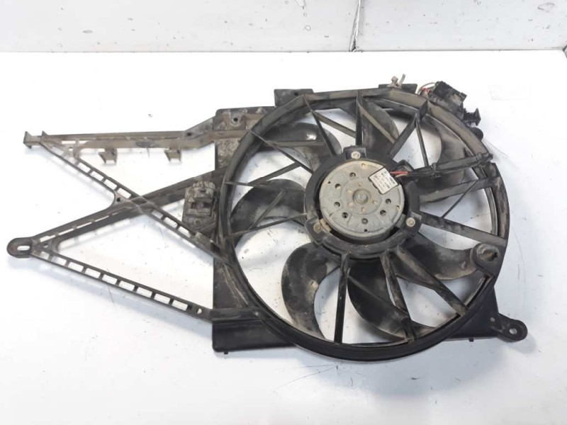 Recambio de electroventilador para opel astra g coupé 2.2 16v edition referencia OEM IAM 24431828 47582 90570740