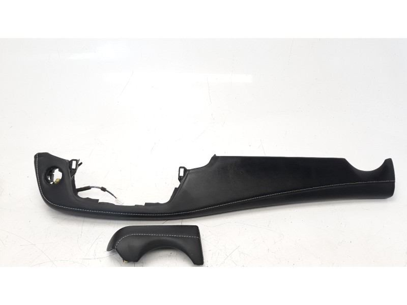 Recambio de moldura para toyota rav 4 referencia OEM IAM 5501242090 5501242150 5542142130
