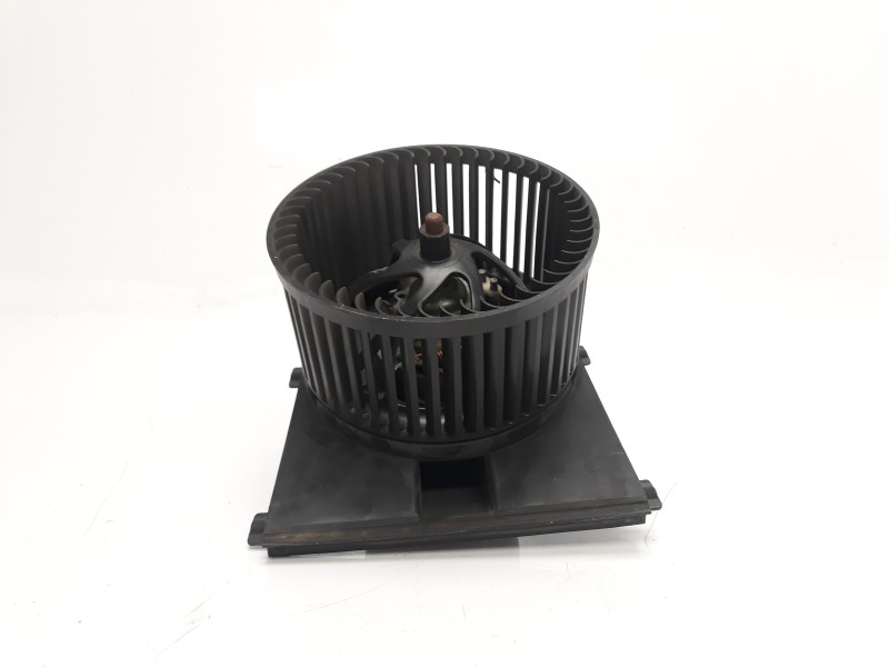 Recambio de ventilador calefaccion para volkswagen golf iv berlina (1j1) 1.9 tdi referencia OEM IAM 1J1919021A  
