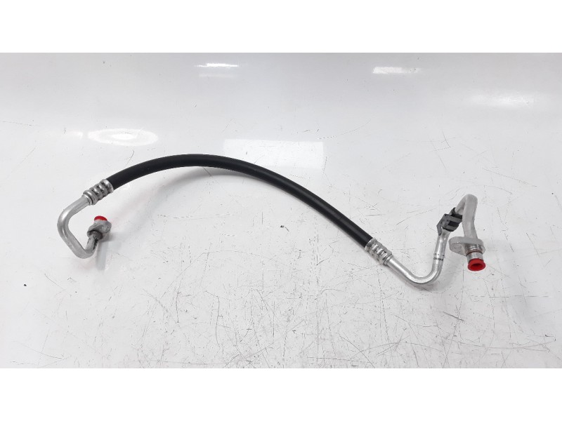 Recambio de tubos aire acondicionado para renault scenic iv 1.2 tce energy referencia OEM IAM 924906677R  