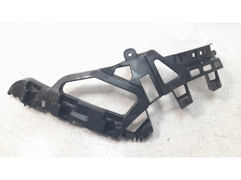 Recambio de molduras traseras para peugeot 5008 1.6 blue-hdi fap referencia OEM IAM Z0S99893673  