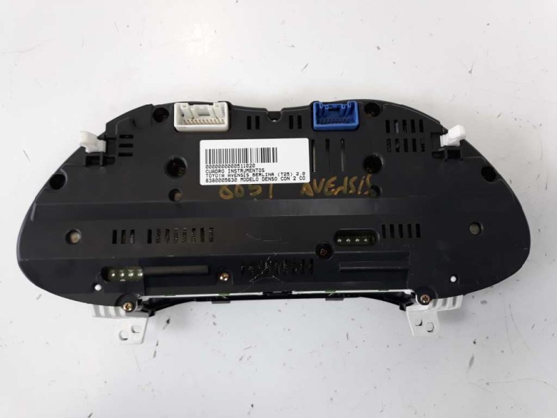Recambio de cuadro instrumentos para toyota avensis berlina (t25) 2.0 d4-d executive sedán (4-ptas) referencia OEM IAM 838000563