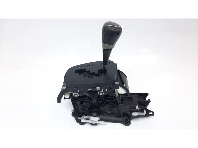 Recambio de palanca cambio para toyota yaris referencia OEM IAM J04164251  