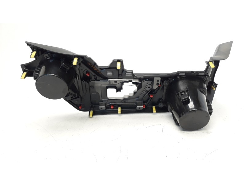 Recambio de moldura para toyota rav 4 referencia OEM IAM 5883742040 5884342060 