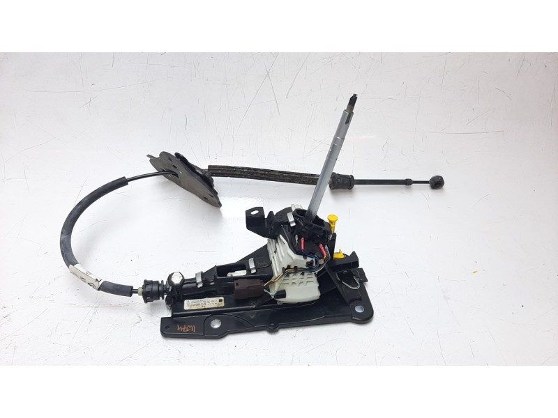 Recambio de palanca cambio para suzuki sx4 1.6 16v cat referencia OEM IAM 2811054PJ0000  