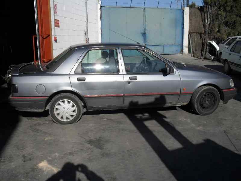 ford sierra berlina del año 1991