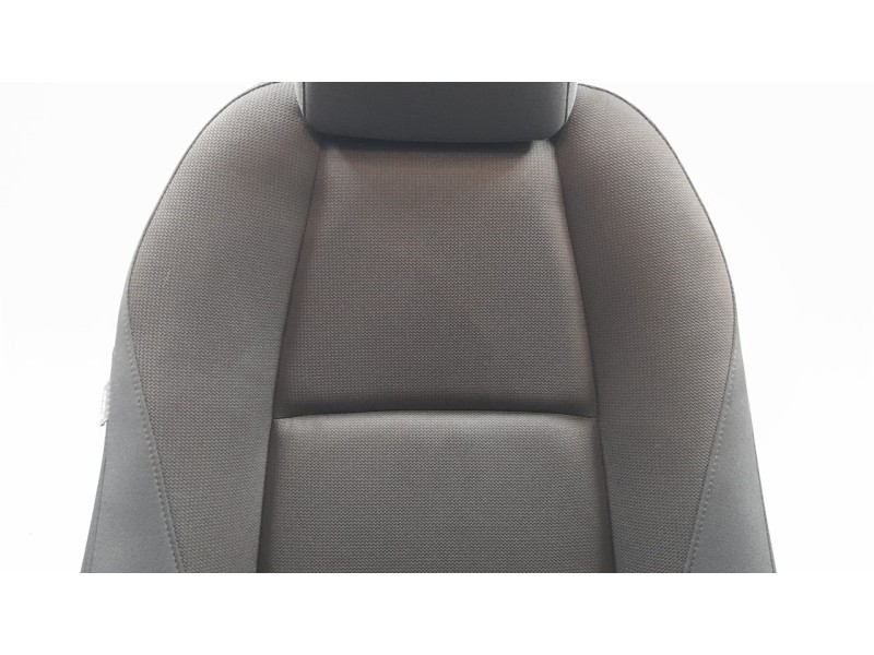 Recambio de juego asientos completo para mazda 3 sedán (bp) evolution referencia OEM IAM BDGF88162  