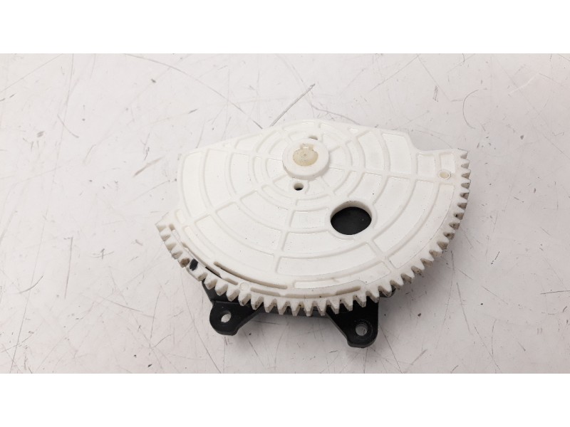 Recambio de motor calefaccion para toyota rav 4 referencia OEM IAM 0638002170  