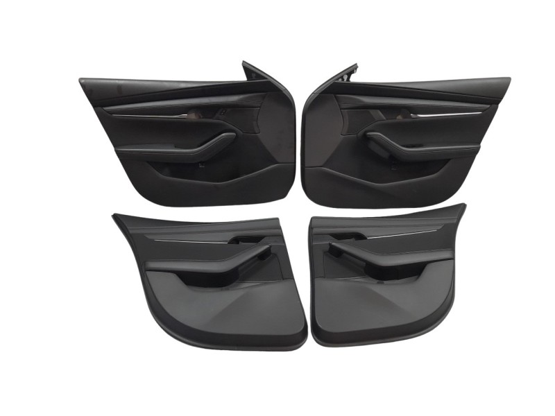 Recambio de juego asientos completo para mazda 3 sedán (bp) evolution referencia OEM IAM BDGF88162  