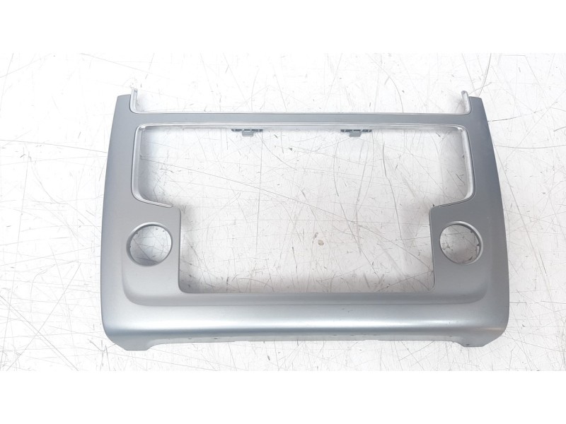 Recambio de moldura para volkswagen polo (6c1) crosspolo referencia OEM IAM 6C0858071  