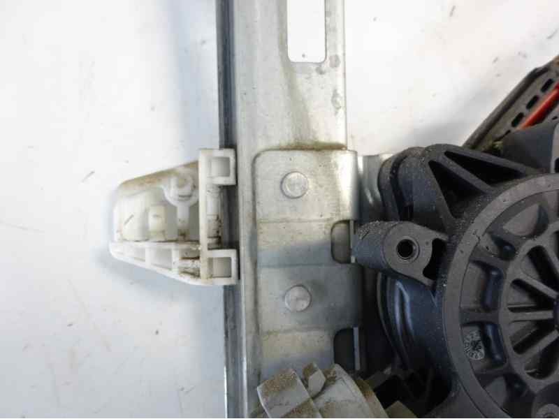 Recambio de elevalunas delantero derecho para peugeot 206 berlina xr referencia OEM IAM 9222E6 PT37AR 7308