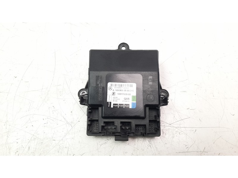 Recambio de modulo confort para mercedes-benz clase a (w169) 1.5 cat referencia OEM IAM A1699000500  