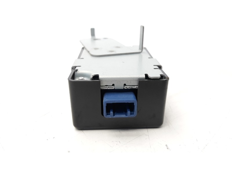Recambio de modulo electronico para toyota rav 4 referencia OEM IAM 8974042190 61G035000 