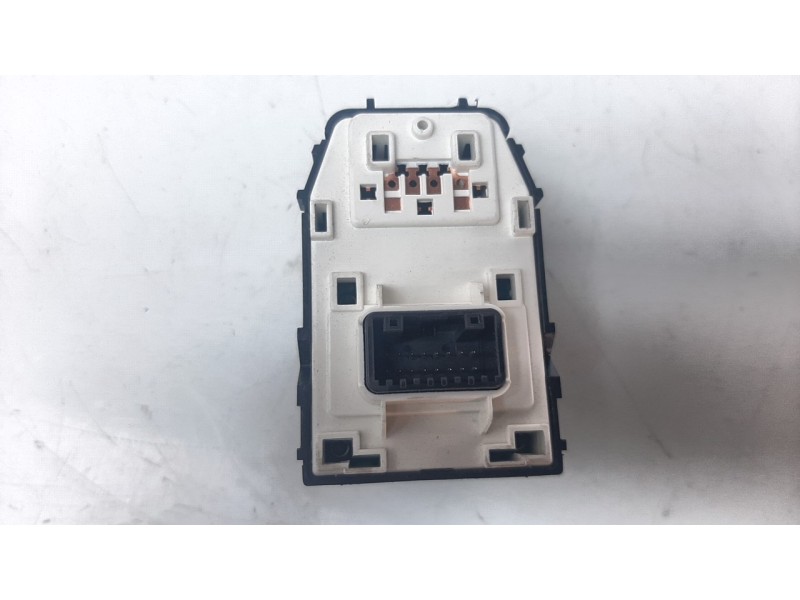 Recambio de mando retrovisor para kia stonic (ybcuv) referencia OEM IAM 4D64801160  