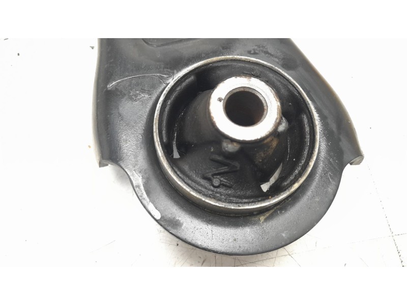 Recambio de brazo suspension inferior delantero izquierdo para hyundai tucson referencia OEM IAM 54500N9000  