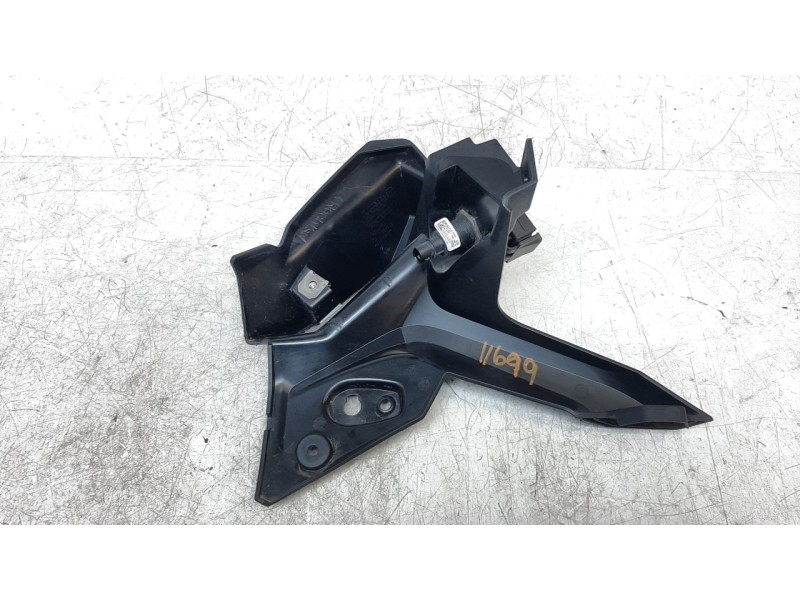 Recambio de moldura para bmw f 850 gs f 850 adventure referencia OEM IAM 4663276487  