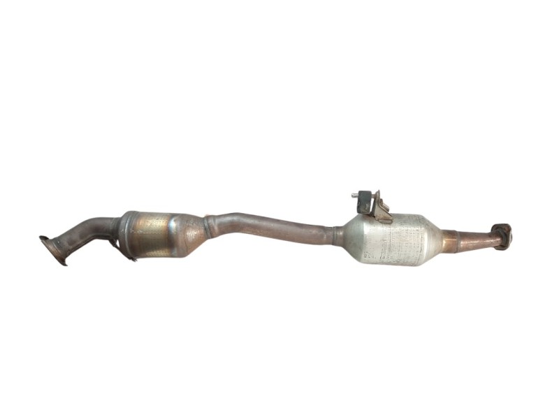 Recambio de catalizador para toyota corolla (e21) referencia OEM IAM 30Y28  