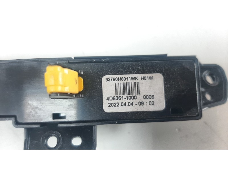 Recambio de warning para kia stonic (ybcuv) referencia OEM IAM 93790H8011WK  