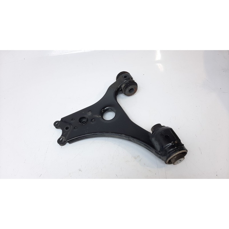 Recambio de brazo suspension inferior delantero derecho para mercedes-benz clase a (w169) 1.5 cat referencia OEM IAM A1693300407