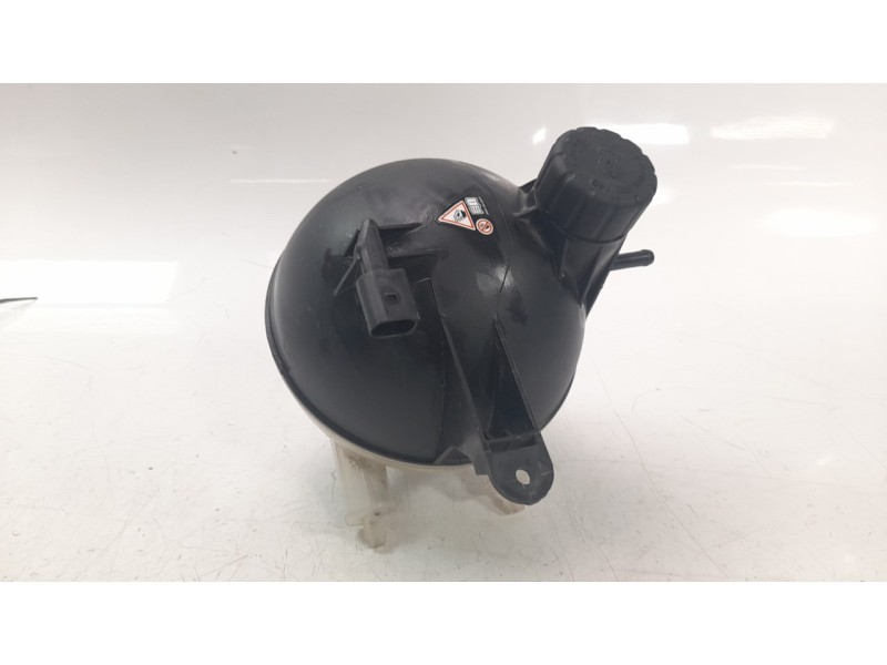 Recambio de deposito expansion para mercedes-benz clase a (w169) 1.5 cat referencia OEM IAM 1695000149 482430 CZWME022