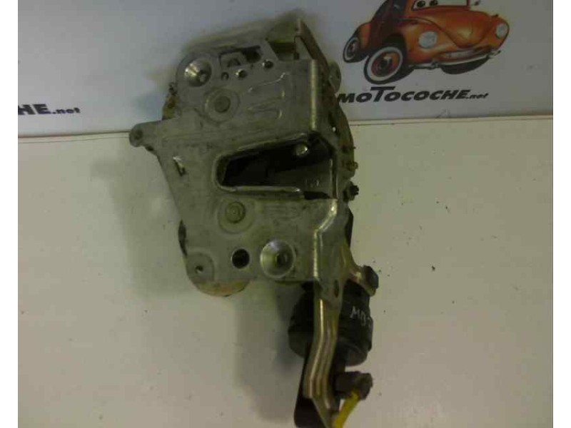 Recambio de cerradura puerta trasera izquierda para mercedes-benz clase e (w210) berlina referencia OEM IAM 2027300535  