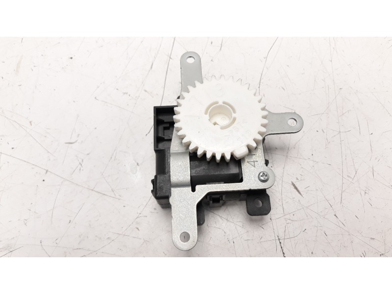 Recambio de motor calefaccion para toyota rav 4 referencia OEM IAM 0638002110  