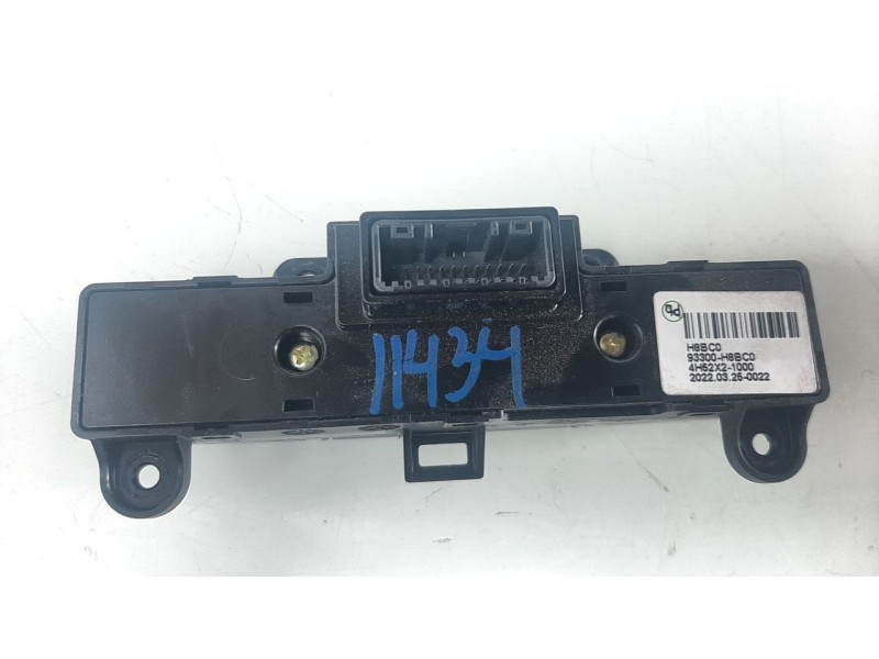 Recambio de interruptor para kia stonic (ybcuv) referencia OEM IAM 93300H8BC0  